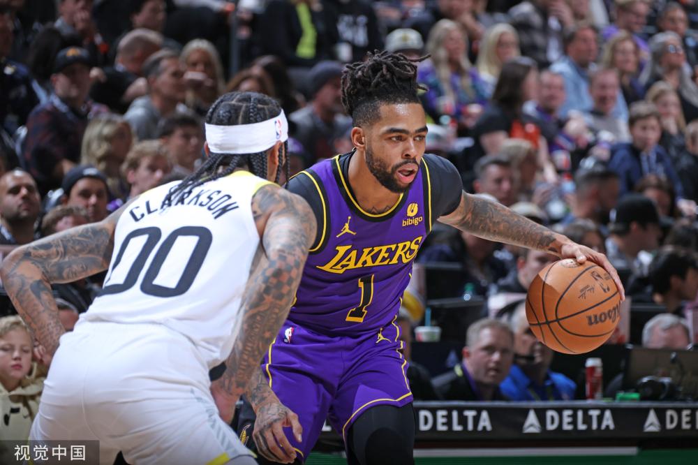 在同龄球员 在同龄球员