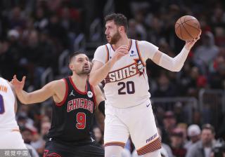 在同龄球员 在同龄球员